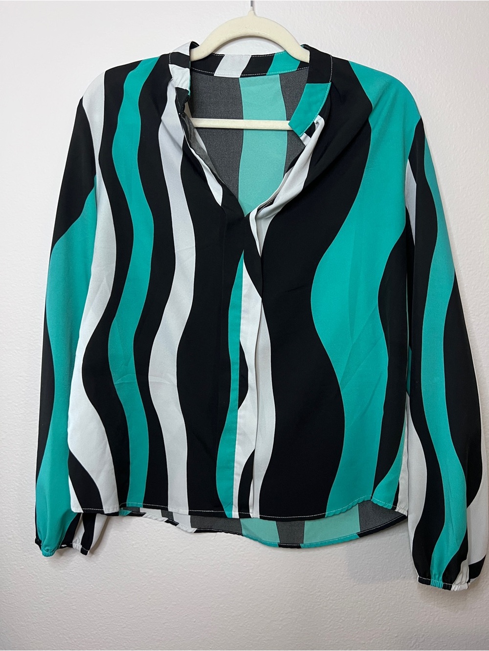 SHEIN Wavy Stripe Teal & Black Long-Sleeve Blouse
